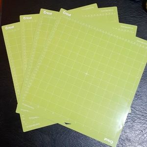 Cricut StandardGrip 4 pack Cutting Mat 12‎ x 12 in Crafting & Scrapbooking green